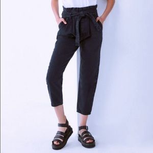 UO Modified BDG High-Rise Carrot Jean